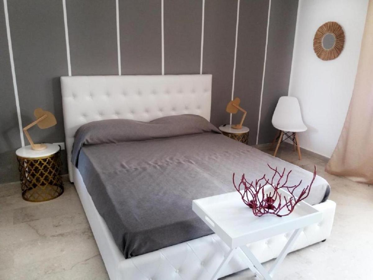 Villa Coral Mondello Palermo Bagian luar foto