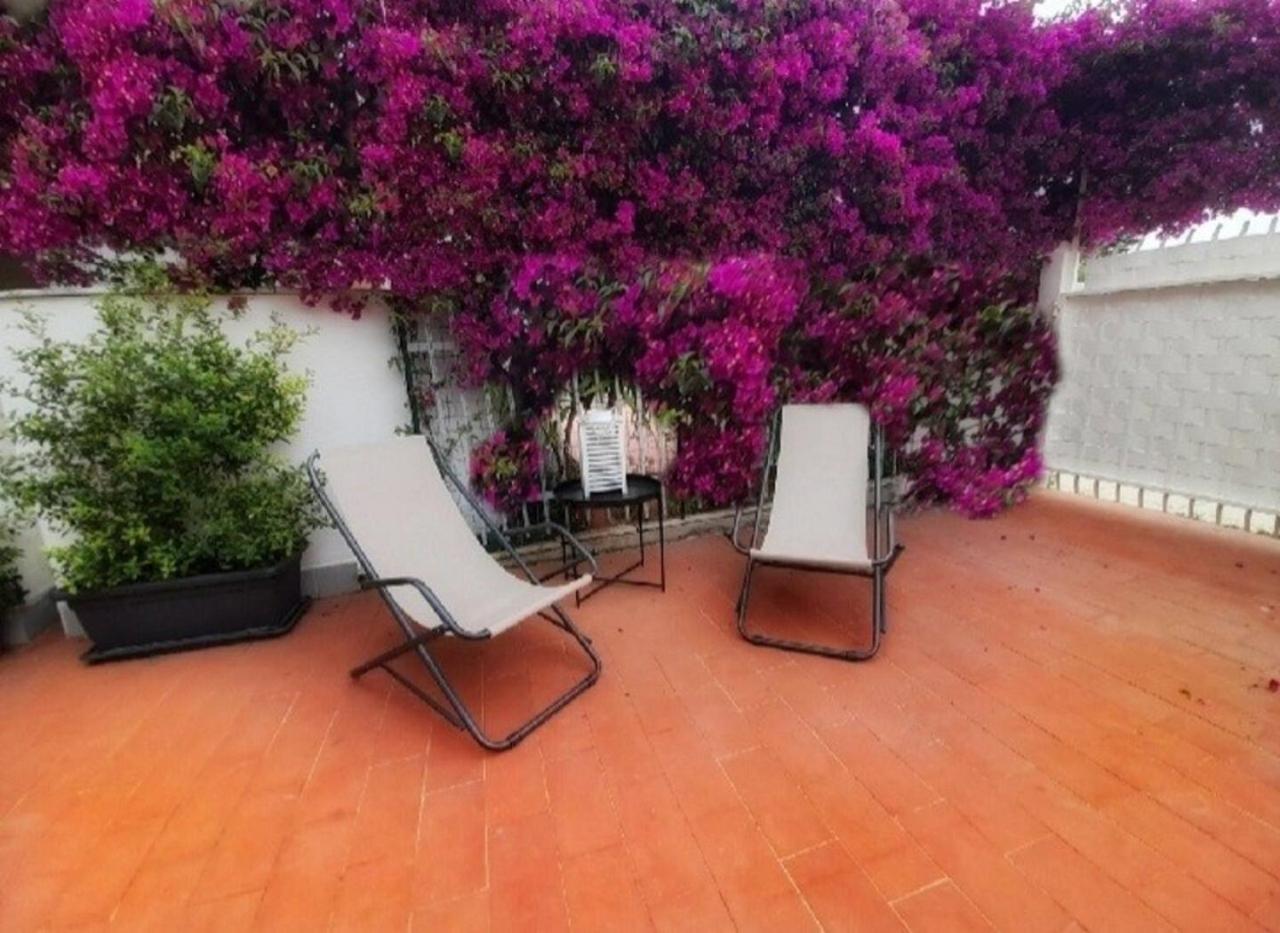 Villa Coral Mondello Palermo Bagian luar foto