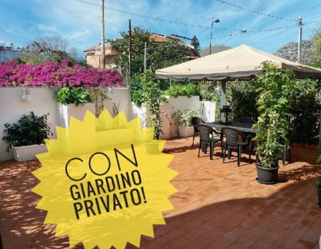 Villa Coral Mondello Palermo Bagian luar foto
